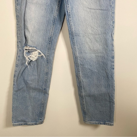 Gap Cheeky Straight High Rise Distressed Light Wash Denim Blue Jeans Size 27 4R - Picture 2 of 7
